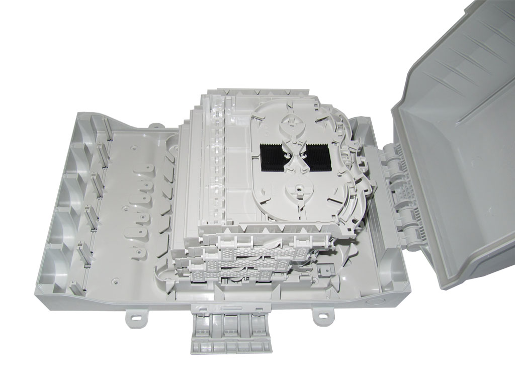 LWL FTTH Glasfaser wandbox IP65 48 SC simplex LC duplex Kupplungen 96 Spleiße
