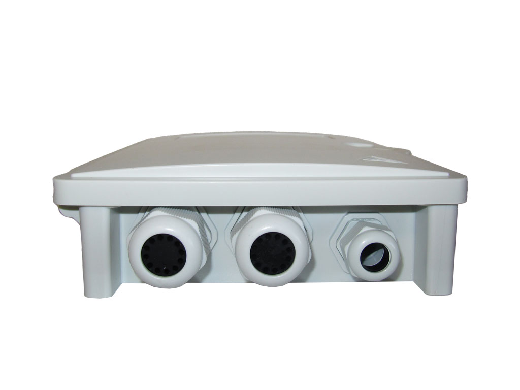 LWL FTTHwandverteiler IP55 für 24 Fasern und 6 SC duplex oder LC Quad Kupplungen